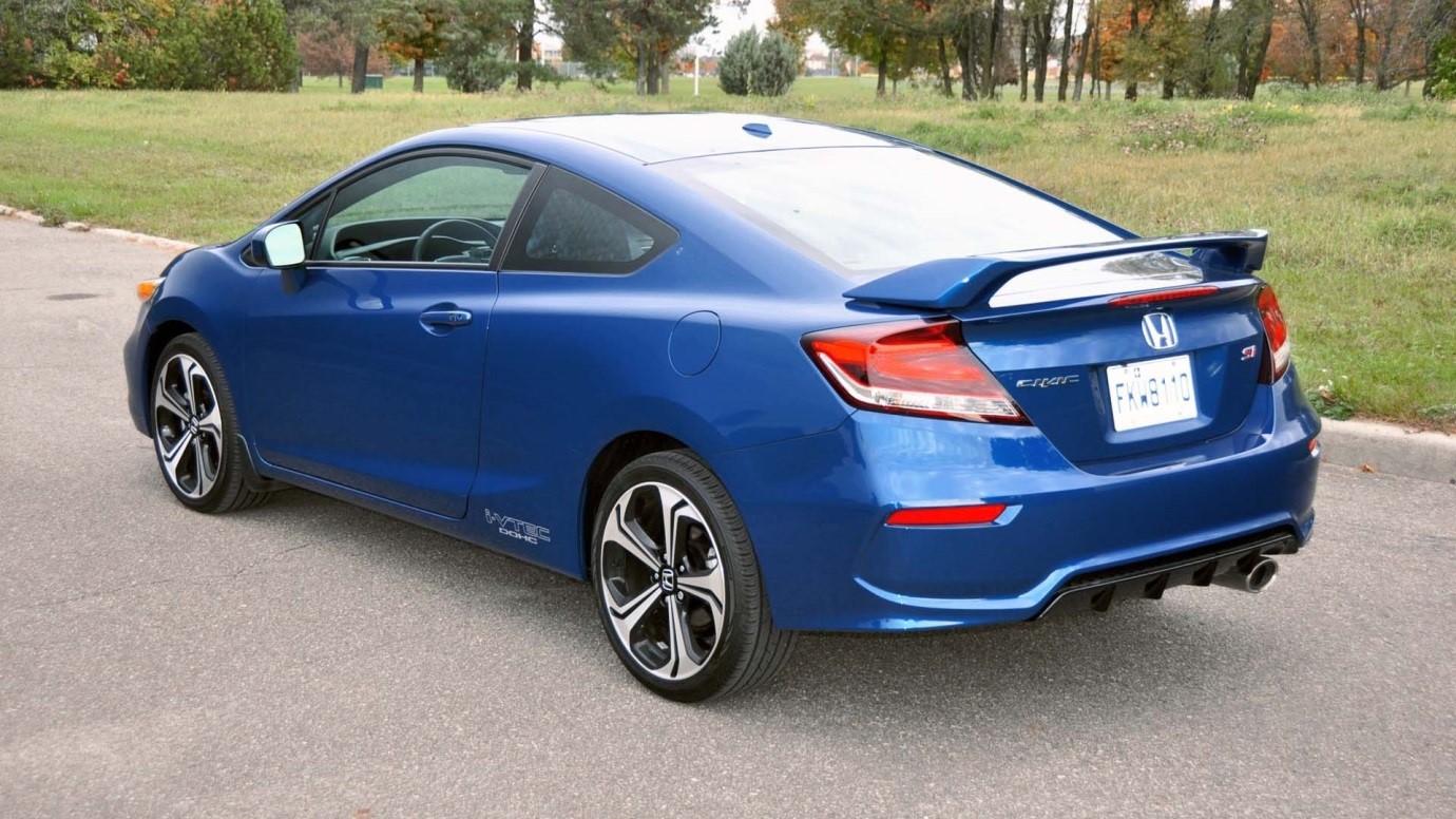 با هوندا سیویک بیشتر آشنا شویم با هوندا سیویک بیشتر آشنا شویم