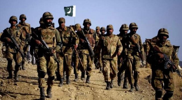 تبادل آتش در خط فاصل بین دو بخش کشمیر/ کشته شدن 3 سرباز پاکستانی و 5 سرباز هندی