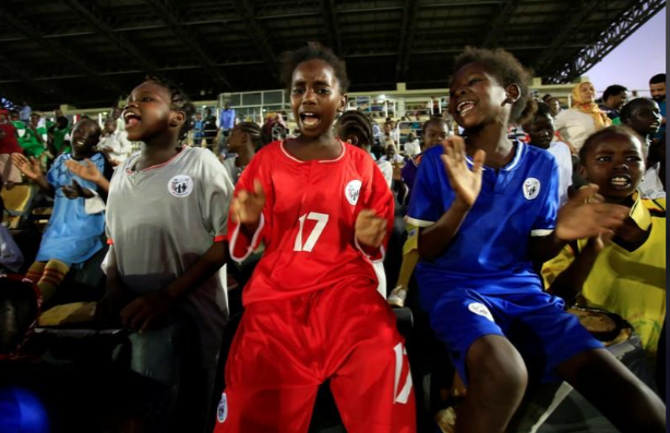 آغاز کار اولین لیگ فوتبال زنان در سودان (+عکس)