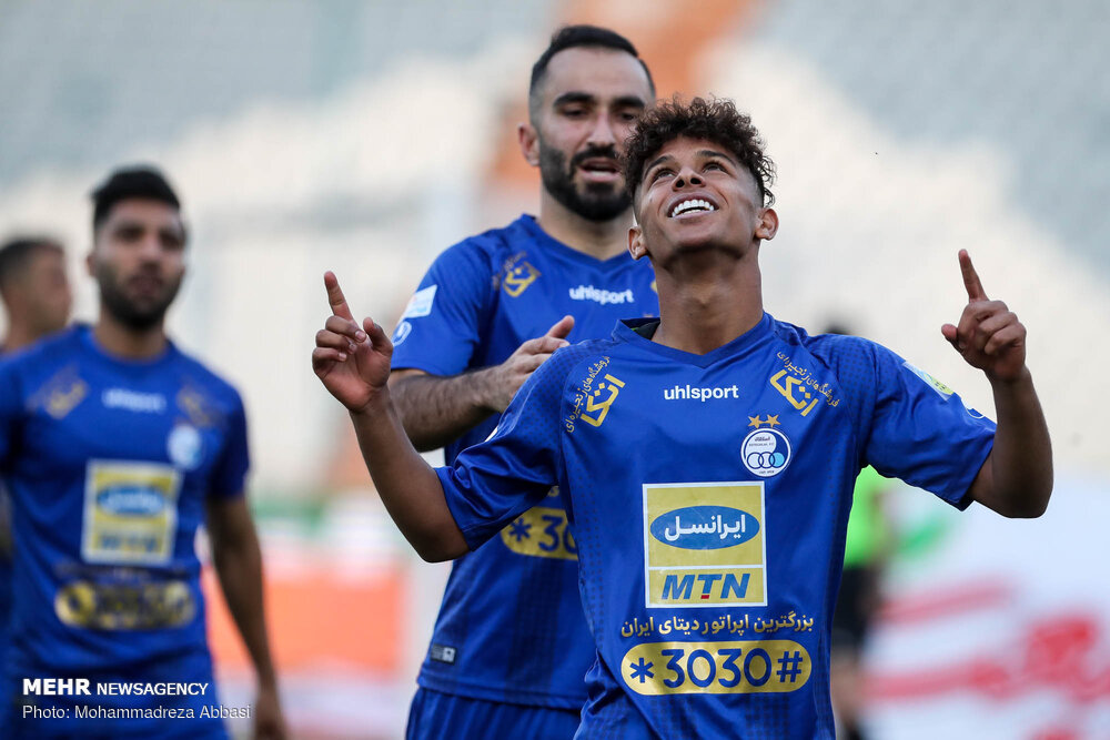 اشک سرخ، لبخند آبی و جت زرد اصفهان!