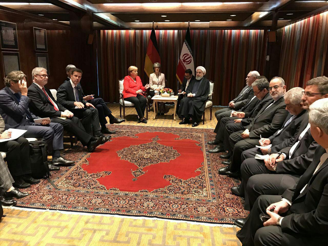 دیدار روحانی و مرکل در نیویورک (عکس) دیدار روحانی و مرکل در نیویورک (عکس)