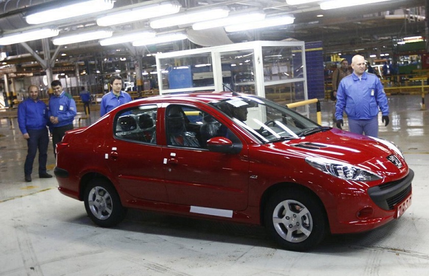 مدیر عامل ایران خودرو :صنعت خودرو فشل نیست/ برنامه‌ریزی برای تولید پژو 207 صندوق‌دار