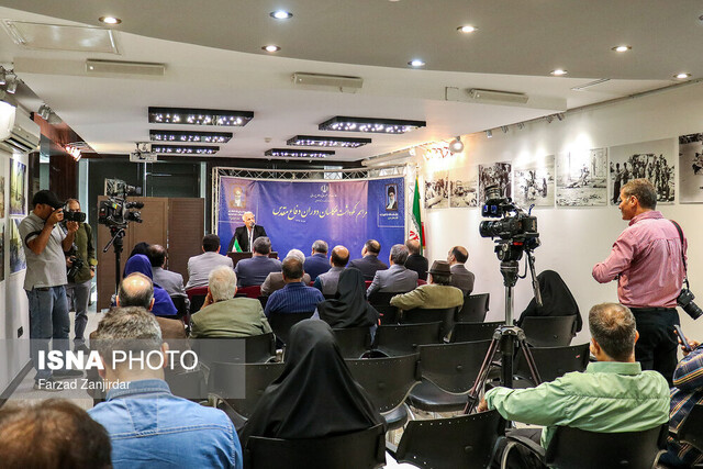 فراموشمان نکنید، به تعداد انگشتان دست باقی مانده‌ایم!