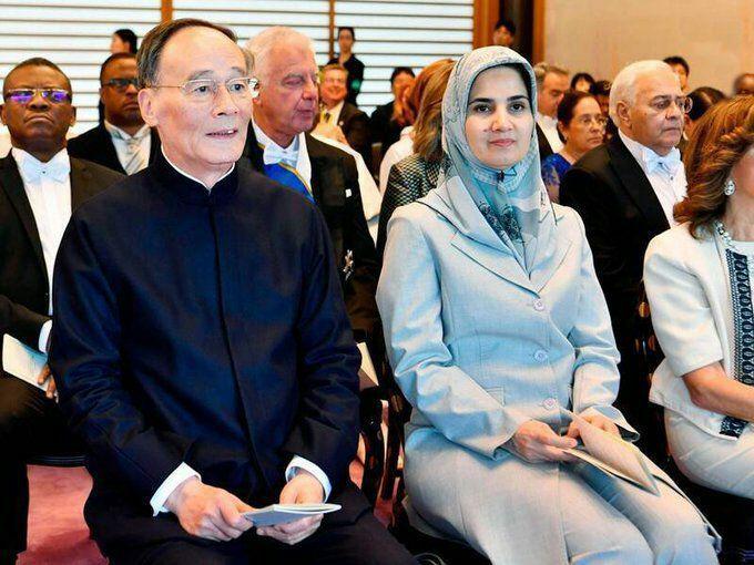 حضور جنیدی در مراسم تاج‌گذاری امپراتور ژاپن (عکس)