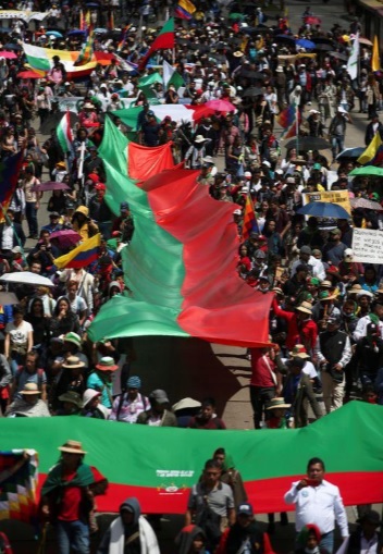 اعتراضات رقصان کلمبیا (+عکس)/ تجمع 40 هزار نفری در مرکز پایتخت