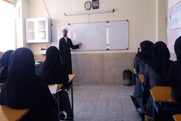 اجرای طرح «امام روستا» در روستاهای همدان