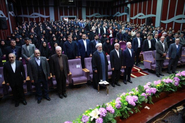 روحانی در دانشگاه فرهنگیان: اگر کسی بخواهد به نمایندگی از ملت صحبت کند، رئیس جمهور است