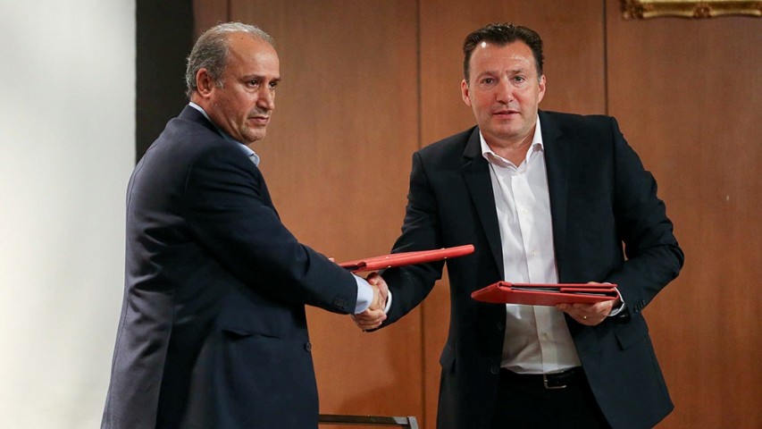 تاج گناه پول ویلموتس را گردن وزارت ورزش و دولت انداخت مهدی تاج