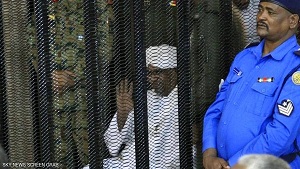 عمر البشیر به تحمل ۱۰ سال زندان محکوم شد