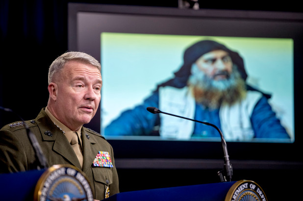 فرمانده نیروهای آمریکایی در منطقه: ایران احتمالا دوباره حمله خواهد کرد/ هیچ احتمالی را در مورد ایران بعید نمی‌دانم