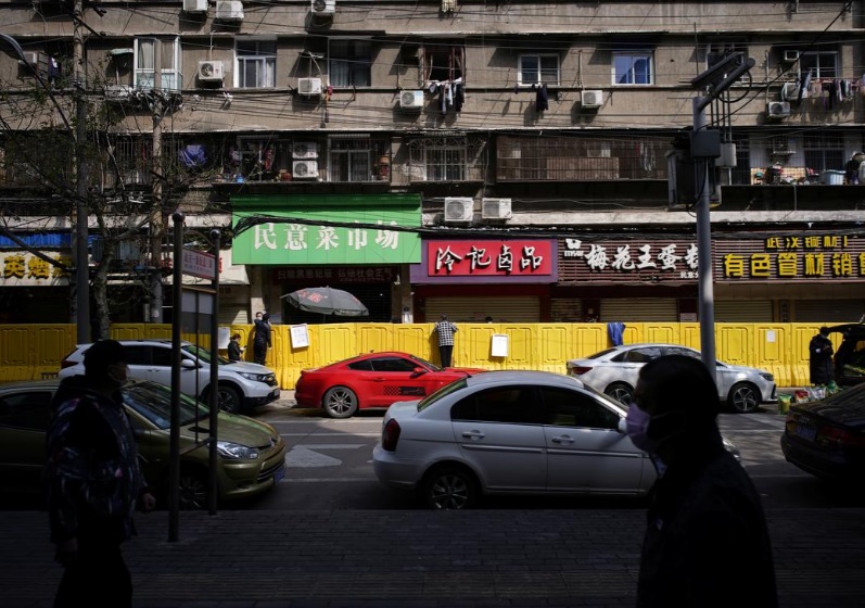 /خرید و فروش مواد غذایی از روی دیوارهای پلاستیکی نمایی ز مرزبندی پلاستیکی در ووهان چین