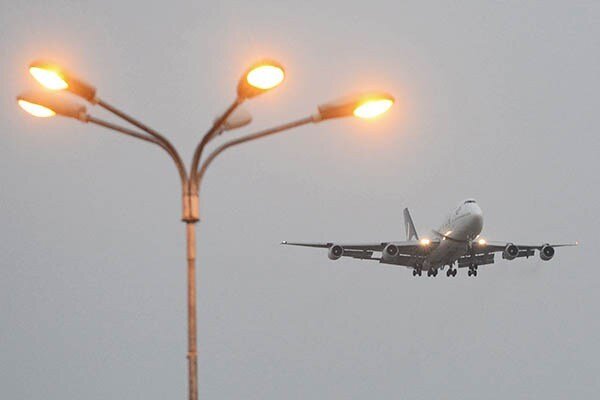 کرونا، پروازهای بین‌المللی پاکستان را زمین‌گیر کرد