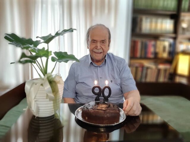 پیام محمدعلی کشاورز به مردم در سالروز 90 سالگی اش