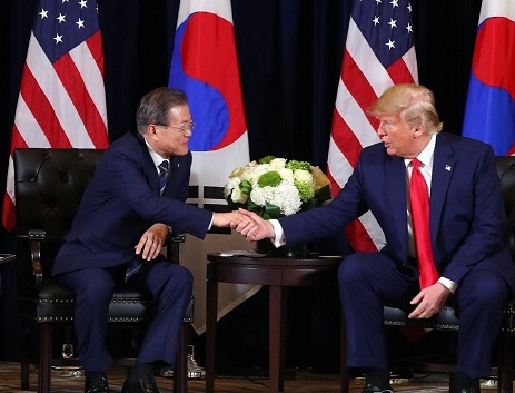 درخواست کمک ترامپ از کره جنوبی برای مبارزه با کرونا
