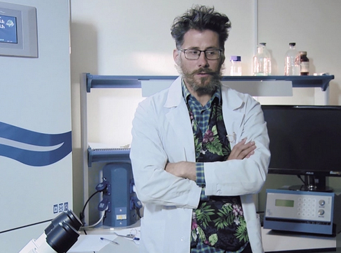 قتل یک دانشمند روسی که روی واکسن کرونا تحقیق می‌کرد (+عکس)