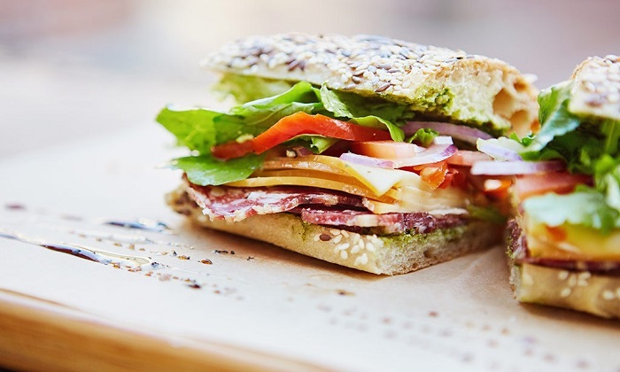 6 خوراکی محبوب که به کبد آسیب میزنند 6 خوراکی محبوب که به کبد آسیب میزنند