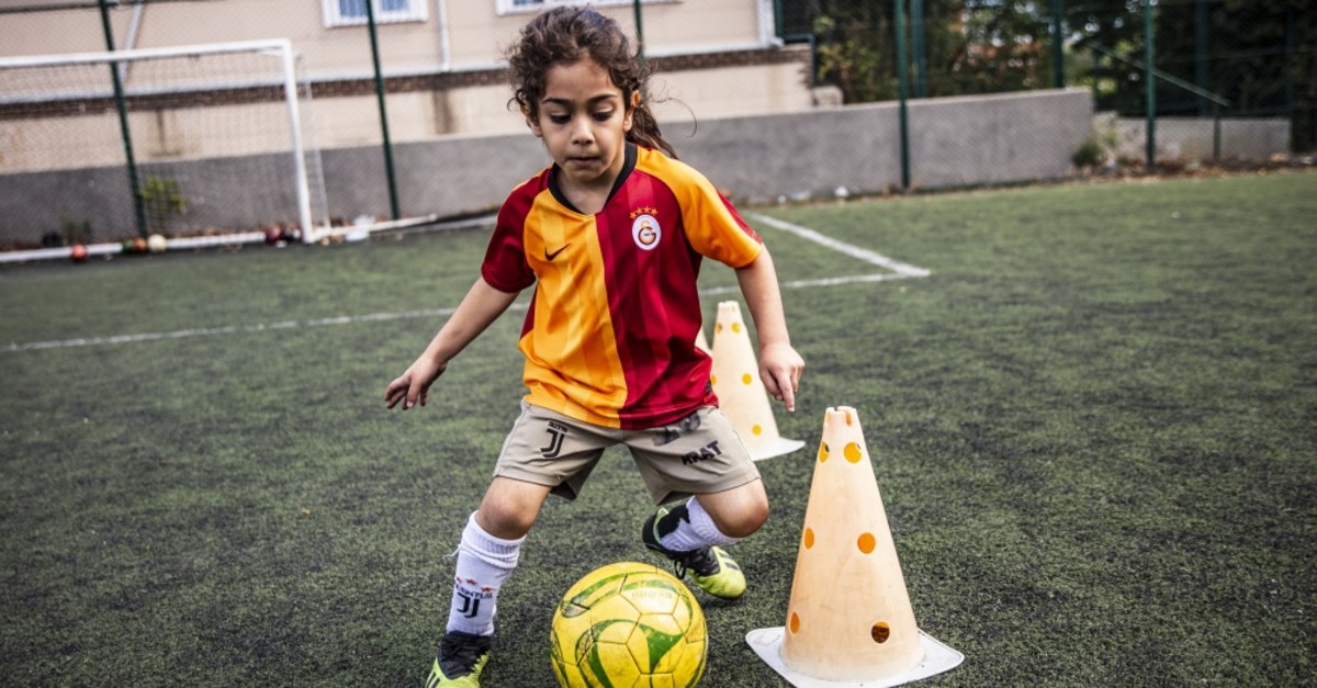 «آرات» خودمه! به تو چه؟ آرات حسینی