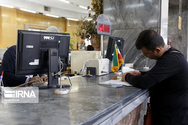 بی‌توجهی برخی بانک‌ها به مهلت سه‌ماهه پرداخت اقساط