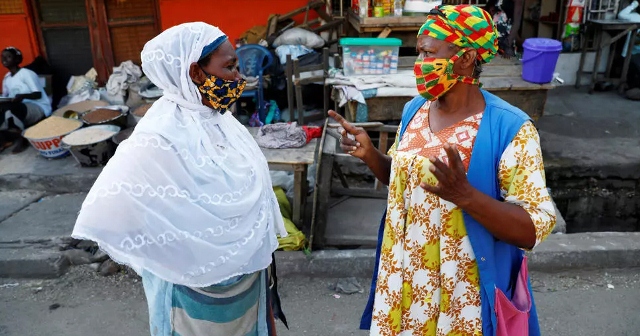 آلوده کردن 533 نفر از سوی یک بیمار کرونایی در غنا آلوده کردن 533 نفر از سوی یک بیمار کرونایی در غنا