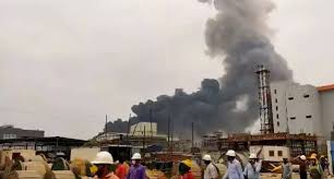 هند؛ 40 مصدوم در حادثه انفجار در یک کارخانه مواد شیمیایی/ تخلیه ...