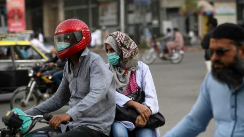 آمار ابتلا به کرونا؛ پاکستان بالاتر از چین