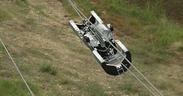 فیسبوک برای بهبود دسترسی به اینترنت ربات و کابل فیبر نوری خود را می سازد کابل فیسبوک 2