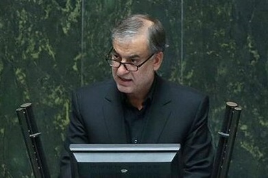 احمدی بیغش: هرگز نگفتم جزایر ایرانی به چینی‌ها واگذار شده است/با شهامت می‌گویم خلط کلامی بود