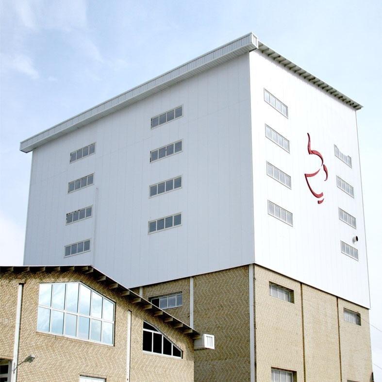 مولتیکافه تنها تولیدکننده قهوه در کشور مولتیکافه تنها تولیدکننده قهوه در کشور