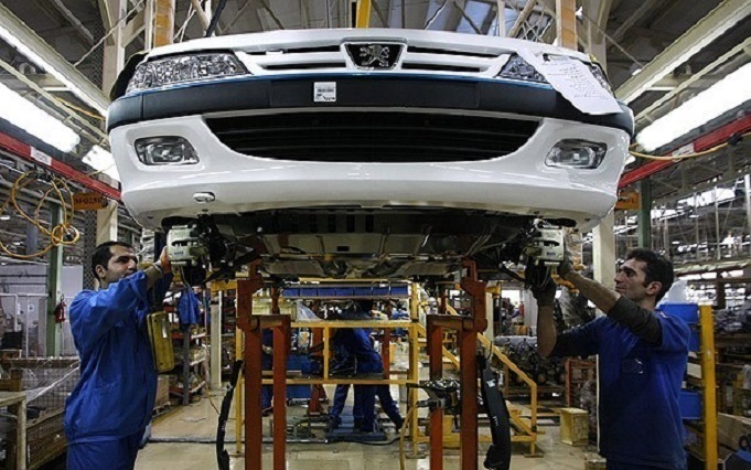 ایران خودرو: رد شائبه احتکار در مازندران/ خودروهای ناقص با تکمیل قطعات روانه بازار می شود