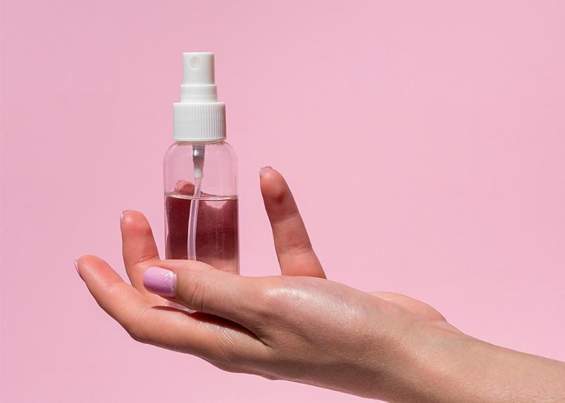 استفاده درست از ژل ها و محلول های ضدعفونی و تاثیر آن ها استفاده درست از ژل ها و محلول های ضدعفونی و تاثیر آن ها