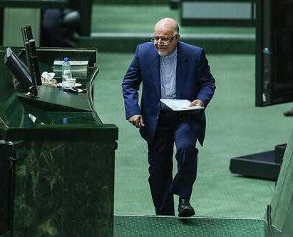 زنگنه: از هر پیشنهادی برای فروش نفت استقبال می‌کنیم