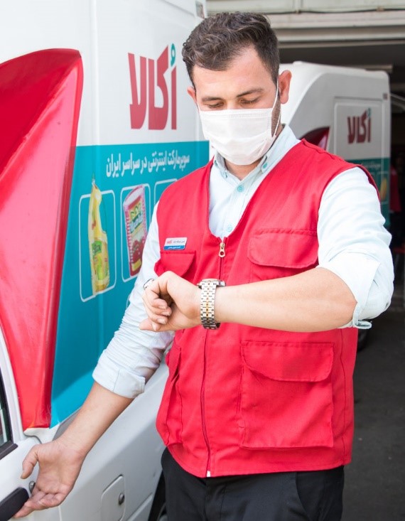 قرنطینه در شهرهای بزرگ؛ حتی برای خرید مواد خوراکی از خانه خراج نشوید!