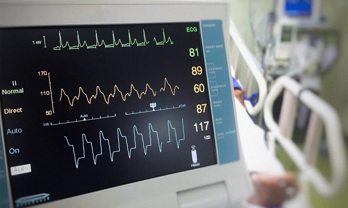 تجمع مایع اطراف قلب؛ از دلایل تا درمان
