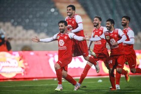 لیگ برتر فوتبال/ پرسپولیس 1 - 0 صنعت نفت