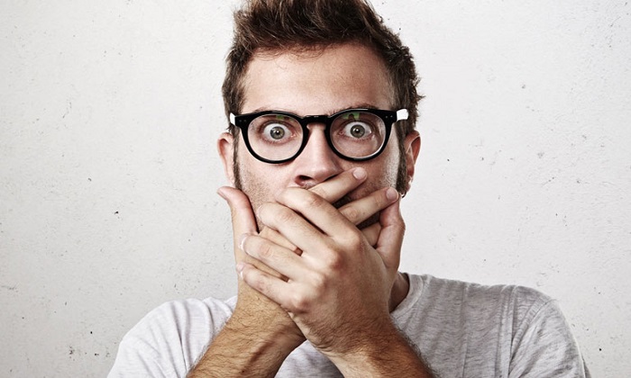 بادگلوهای گوگردی؛ از دلایل تا درمان بادگلوهای گوگردی؛ از دلایل تا درمان