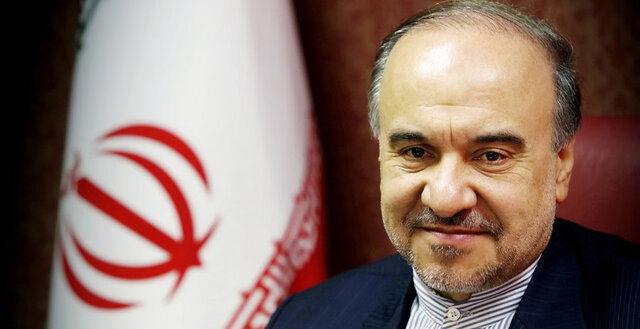 وزیر ورزش در اردوی پرسپولیس