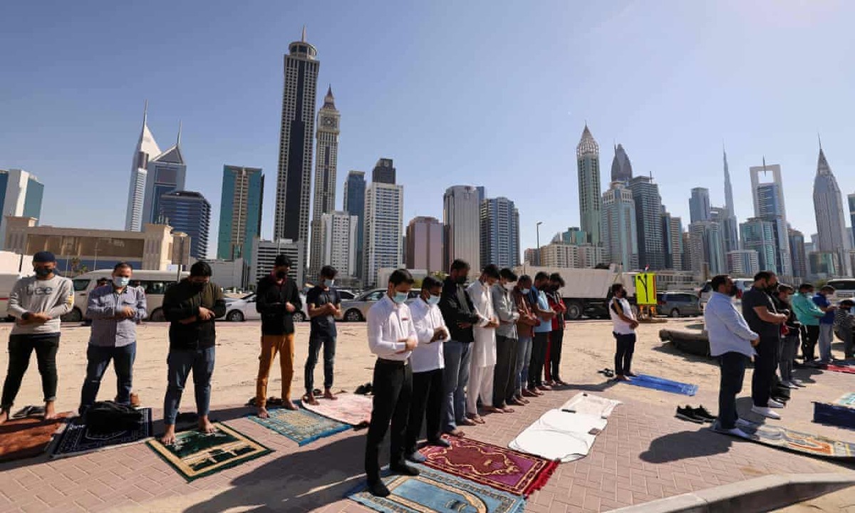 اولین جمعه کاری در امارات متحده عربی چگونه گذشت؟/ از گیجی تا نگرانی شهروندان