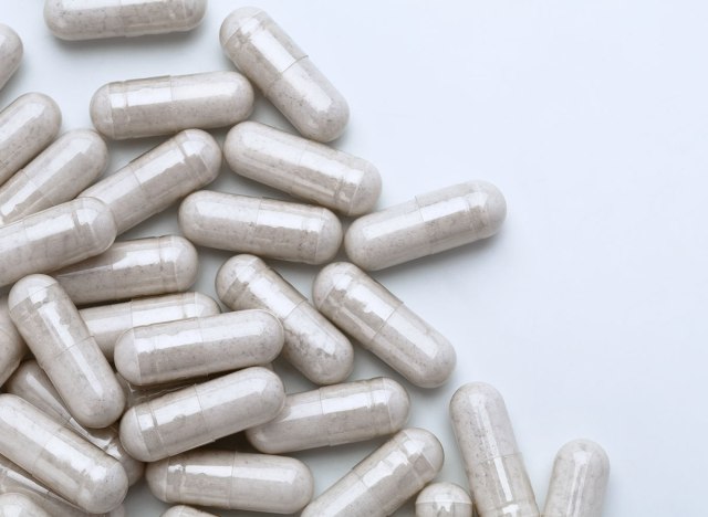 شکم تخت و هشت مکمل برای تحقق این هدف