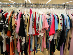 کاهش قاچاق پوشاک در ایران