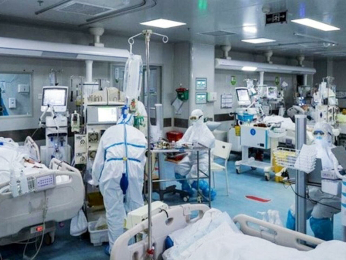 معاون ستاد کرونای تهران: کاهش مورد انتظار در آمار کرونا رخ نداده