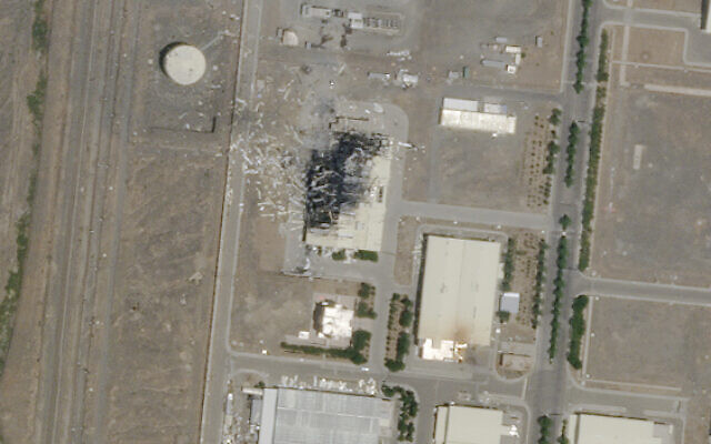 هشدار آمریکا به اسراییل: برنامه هسته ای ایران با حمله نظامی قوی تر می شود