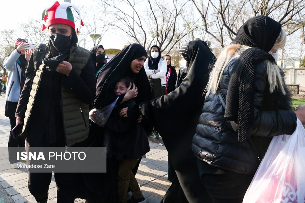 جلوگیری از ورود زنان به ورزشگاه مشهد