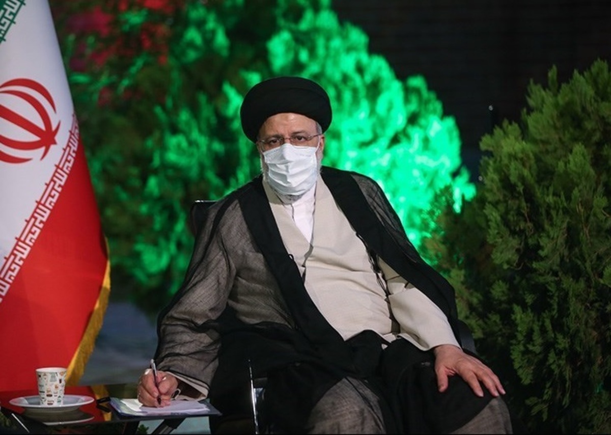 رژه وعده‌ها؛ حواس رئیس جمهور به جیب دولت هست؟