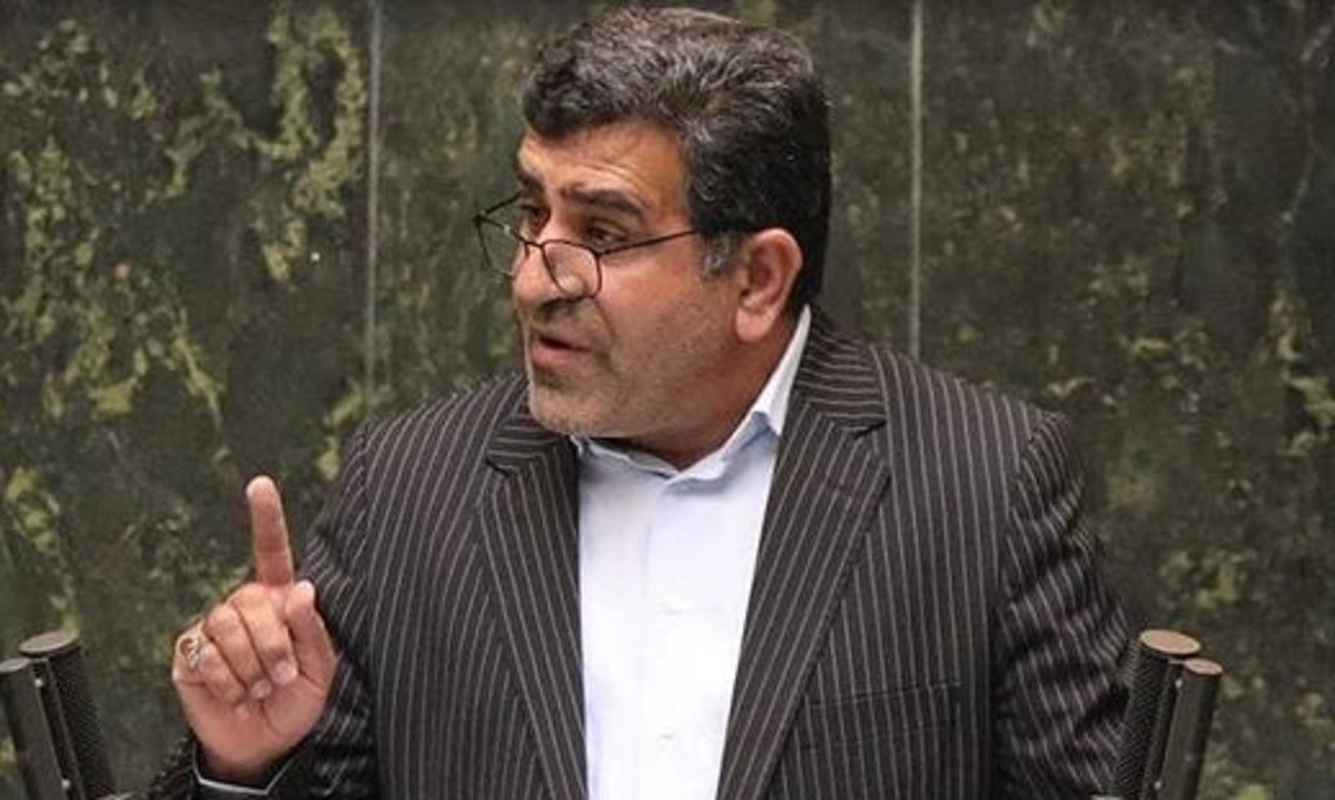 نماینده مجلس خطاب به منتقدان: کور خوانده‌اید، نمی توانید مجلس بعدی را تسخیر کنید/ «مجلس انقلابی» یازدهم، پرافتخارترین مجالس بوده