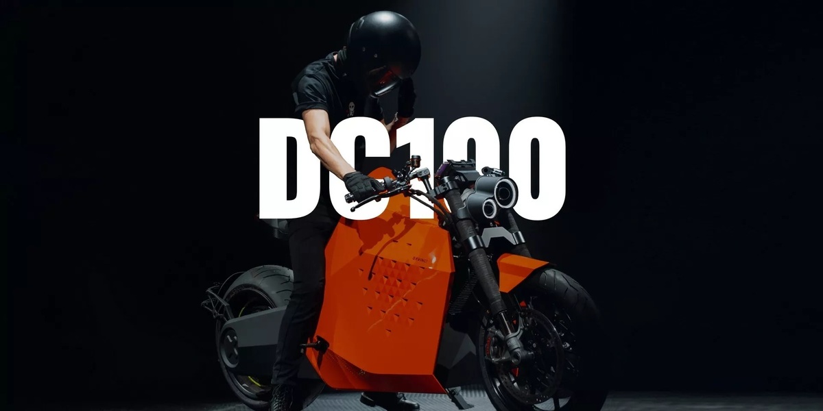 داوینچی دی‌سی100؛ این موتورسیکلت 1000 تراشه و 200 حسگر دارد! (+فیلم و عکس)