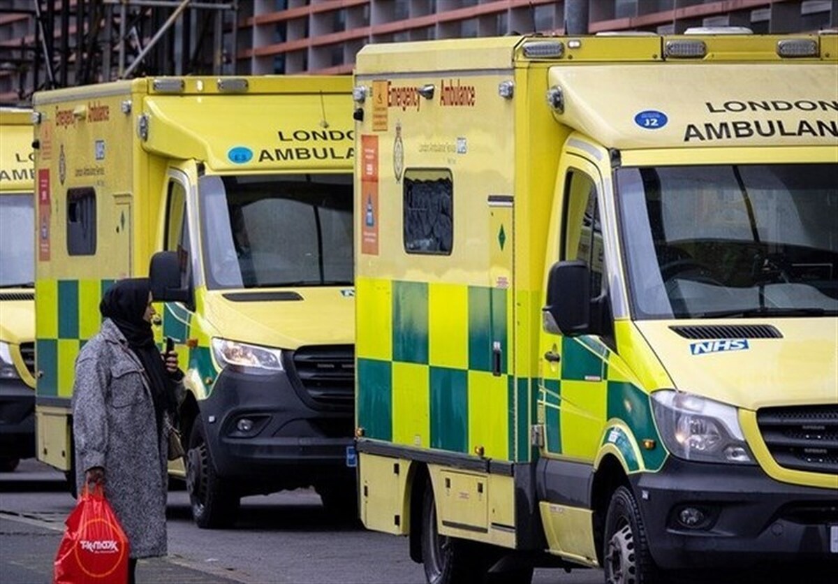 ۲۵ هزار خدمه آمبولانس در انگلیس دست از کار کشیدند