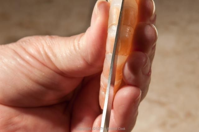 طرز پاک کردن میگو و روش های طبخ میگو