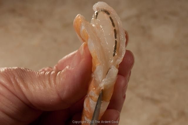 طرز پاک کردن میگو و روش های طبخ میگو