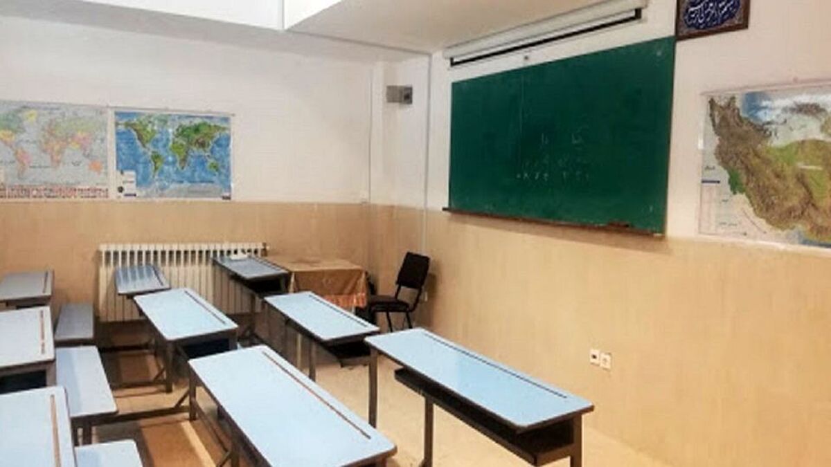 مدارس ابتدایی استان همدان چهارشنبه به علت سرما تعطیل است