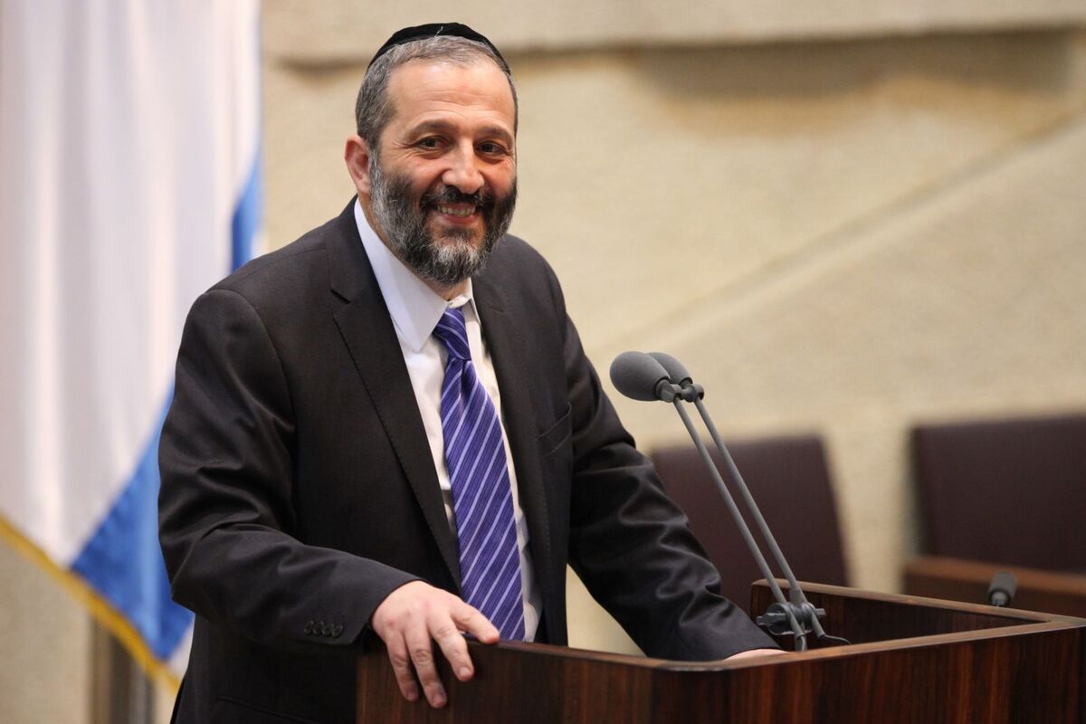 دادگاه عالی اسرائیل: برکناری وزیر کشور به دلیل محکومیت فرار مالیاتی